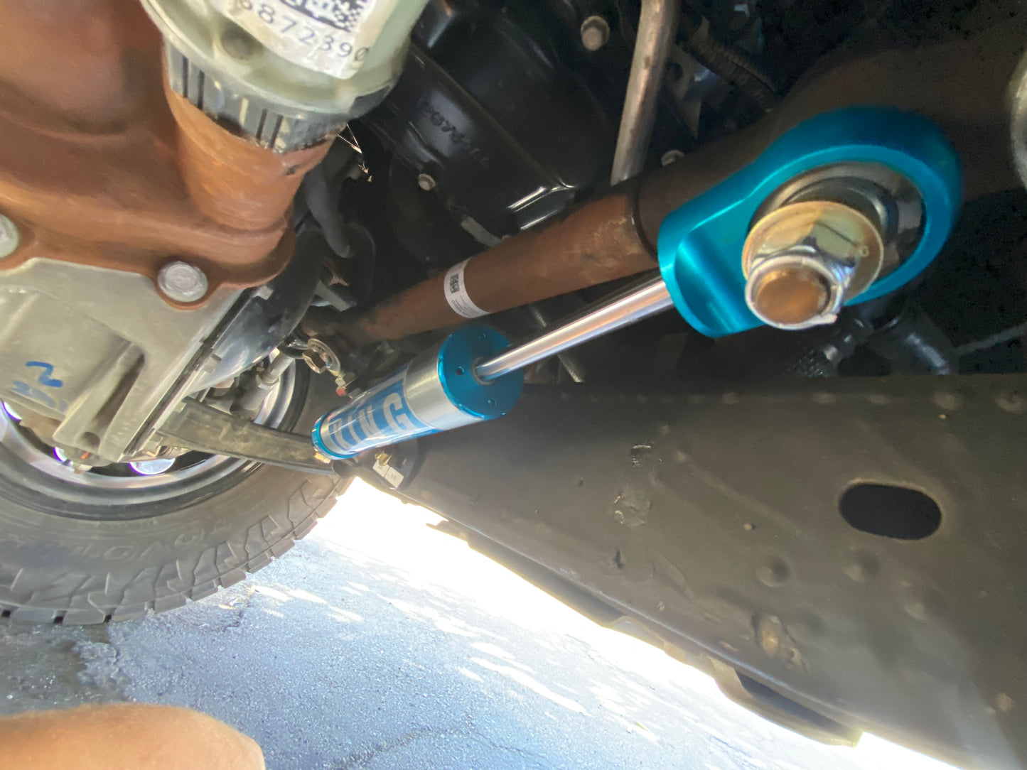 LTW HD King Steering Stabilizer 16-24 GM 2500/3500 HD-LTW Motorsports