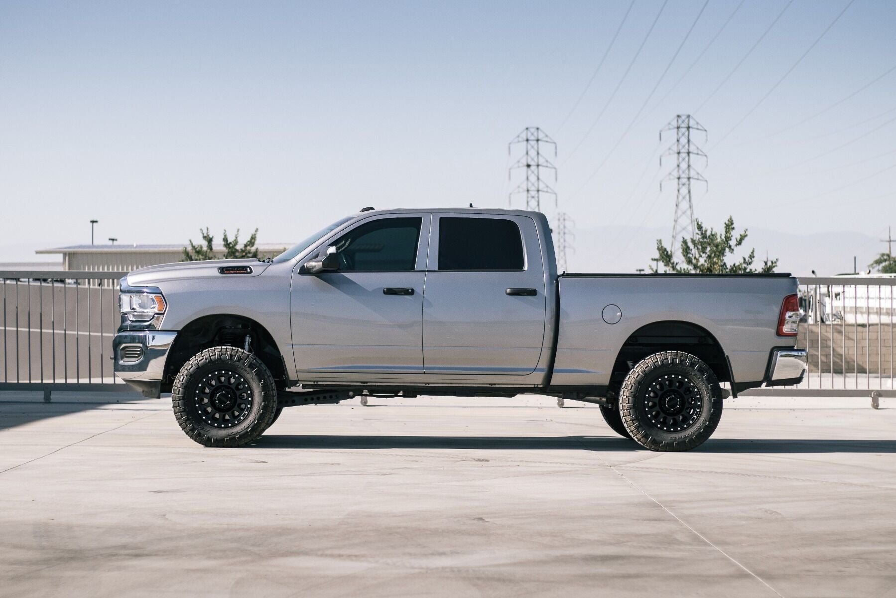 3-Inch Performance Leveling Kit With Fox Ps 2.0 Ifp Shocks for 2014-2024 Ram 2500 4WD Cognito