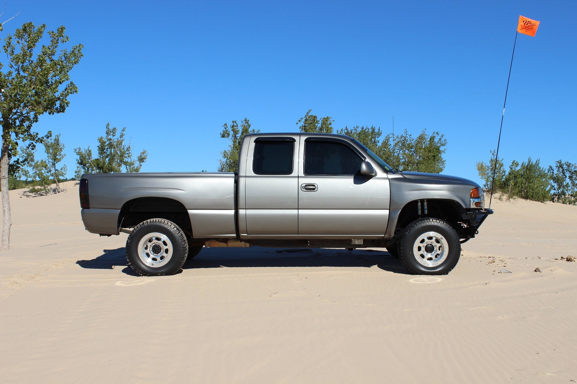 1999-2006 Chevy Silverado Bedsides - 4.5" Bulge-LTW Motorsports