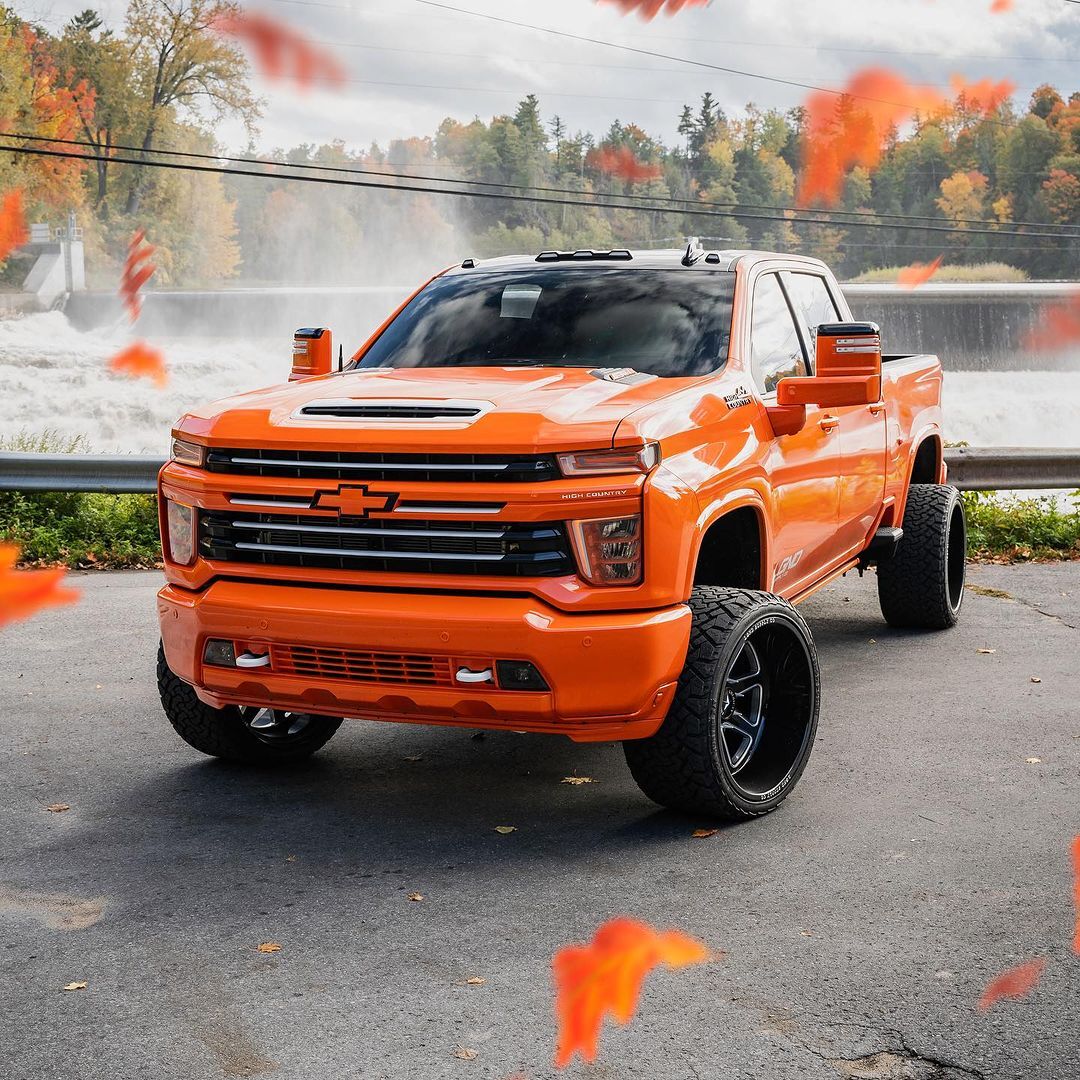 4-Inch Elite Lift Kit with Elka 2.5 Reservoir Shocks for 2020-2024 Silverado/Sierra 2500/3500 2WD/4WD Cognito