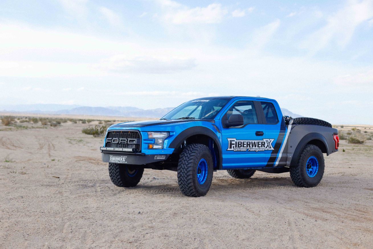 2015-2020 Ford F-150/Raptor Luxury Prerunner One Piece-LTW Motorsports