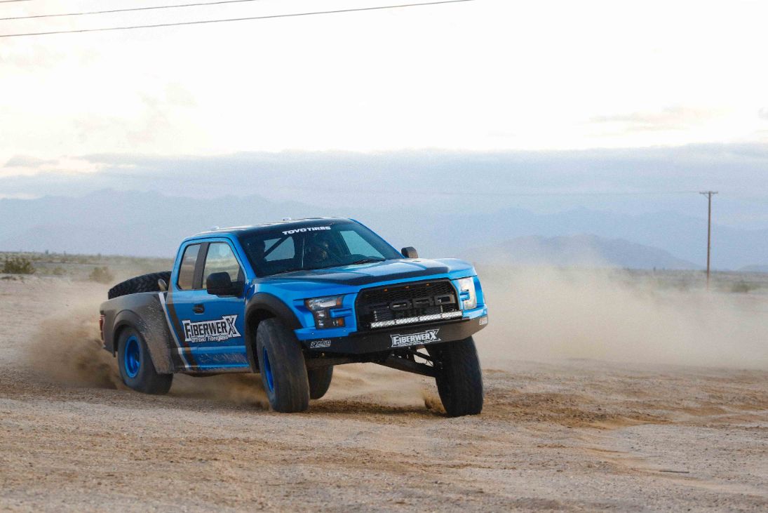 2015-2020 Ford F-150/Raptor Luxury Prerunner One Piece-LTW Motorsports