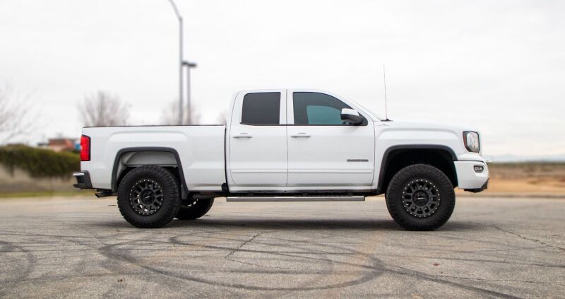 Cognito 07-20 Chevy Silv/Sierra 1500 Yukon/Tahoe/Sub 2WD/4WD 3in Perf Leveling Kit w/ Fox 2.0 IFP-LTW Motorsports