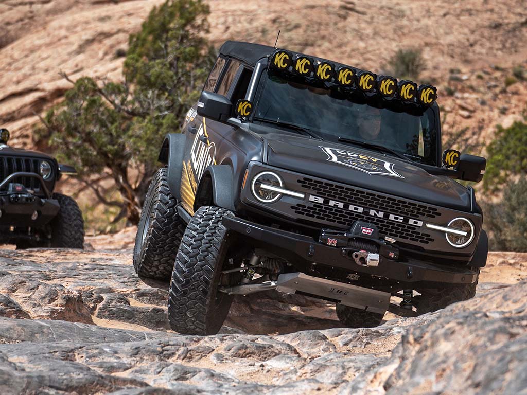 2021-2023 Ford Bronco Hoss 1.0 Pkg Rear 1.5-2.25 Inch Lift 2.5 Exp Series Coilover Icon Vehicle Dynamics