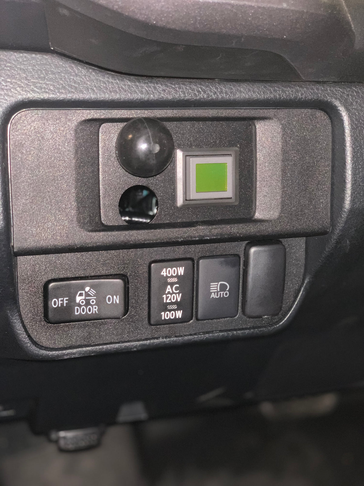 sPOD Touchscreen or HD + G Screen Mounting Panel for 16-19 Toyota Tacoma