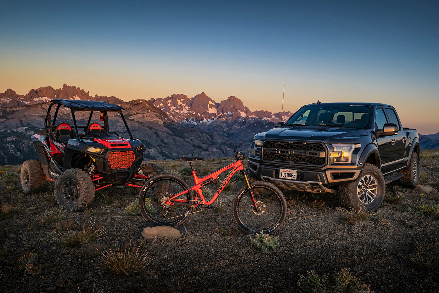 20-On Gm 2500/3500 HD Rear Performance Series 2.0 IFP 9.6 Inch 0-1 Inch Lift Fox Shocks