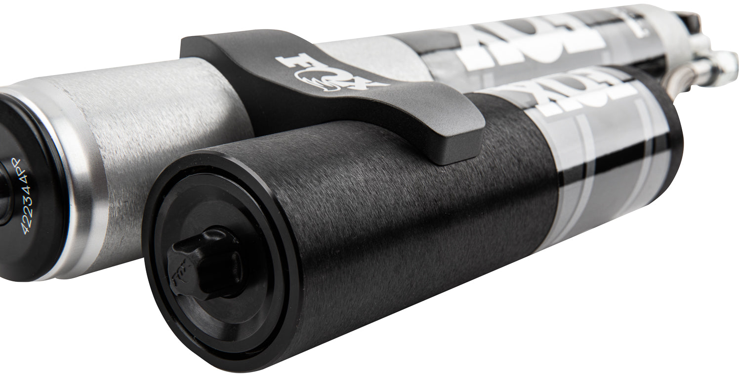 20-On Gm 2500/3500 HD Rear Performance Series 2.0 Remote Reservoir 10.6 Inch 0-1 Inch Lift Fox Shocks