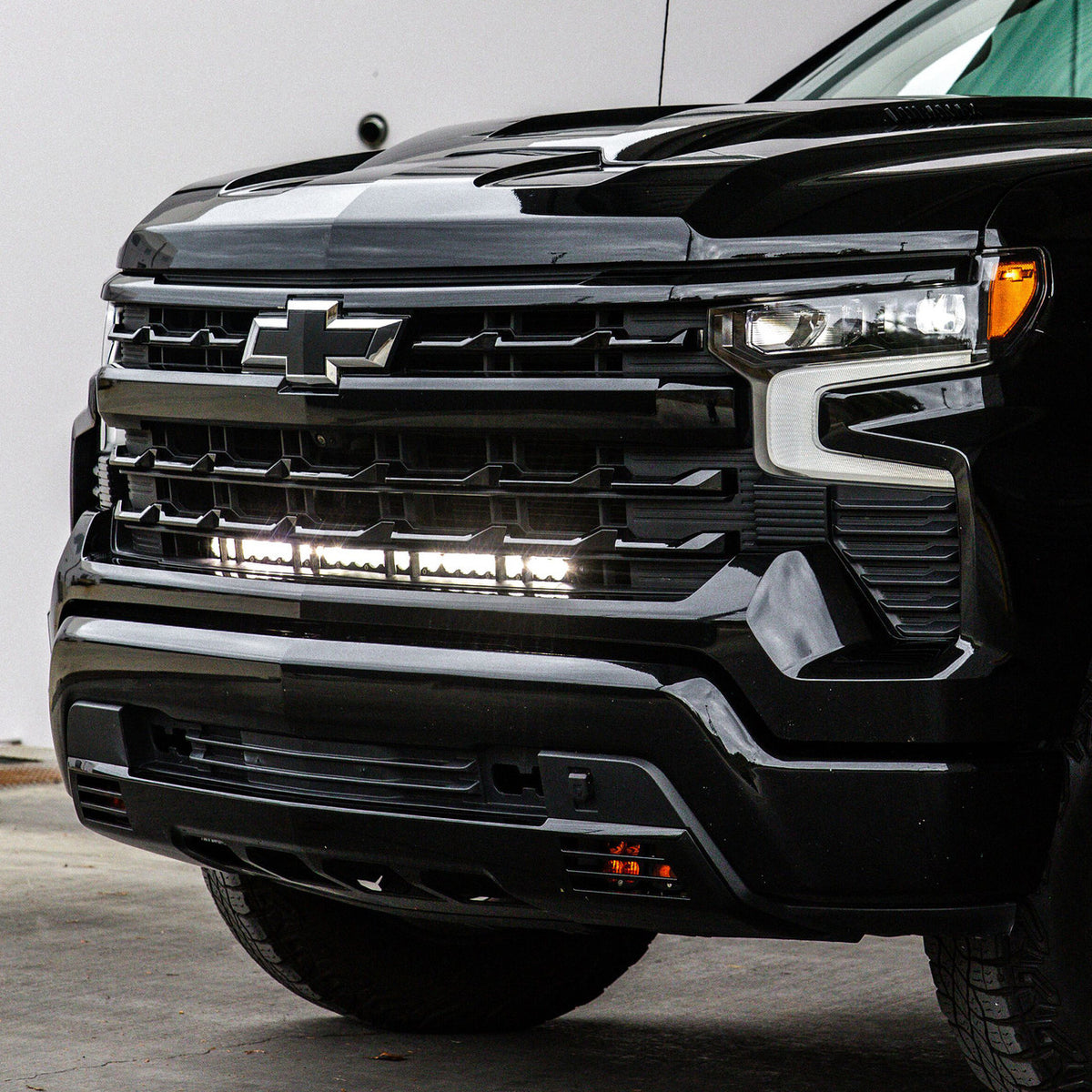 S8 30" Behind-the-Grille LED Light Bar Kit 2022-2026 Chevy Silverado 1500
