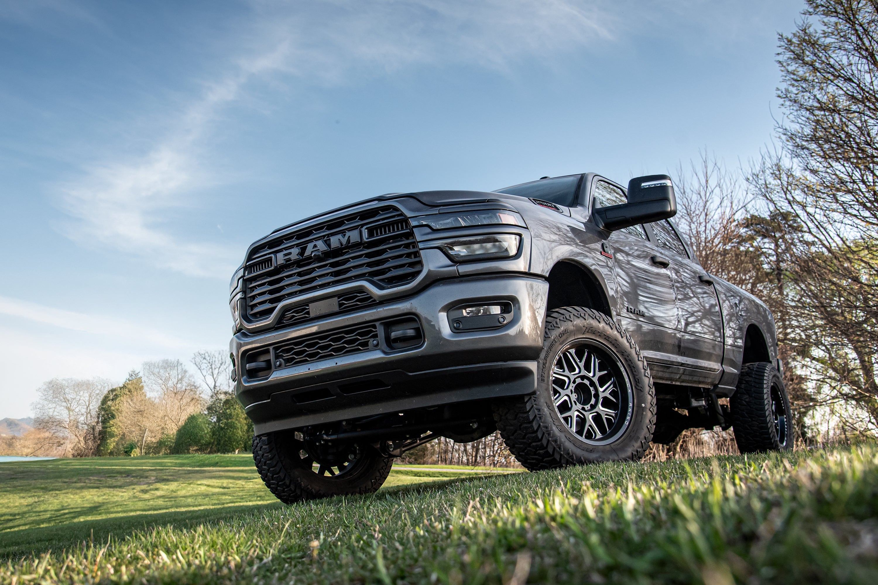 25-26 Ram 2500 4WD (Diesel) 4 Inch Radius Arm Suspension Lift Kit, 2.5 Inch Rear Lift, Coil Spring - NX2 Nitro Series Shocks BDS Suspension
