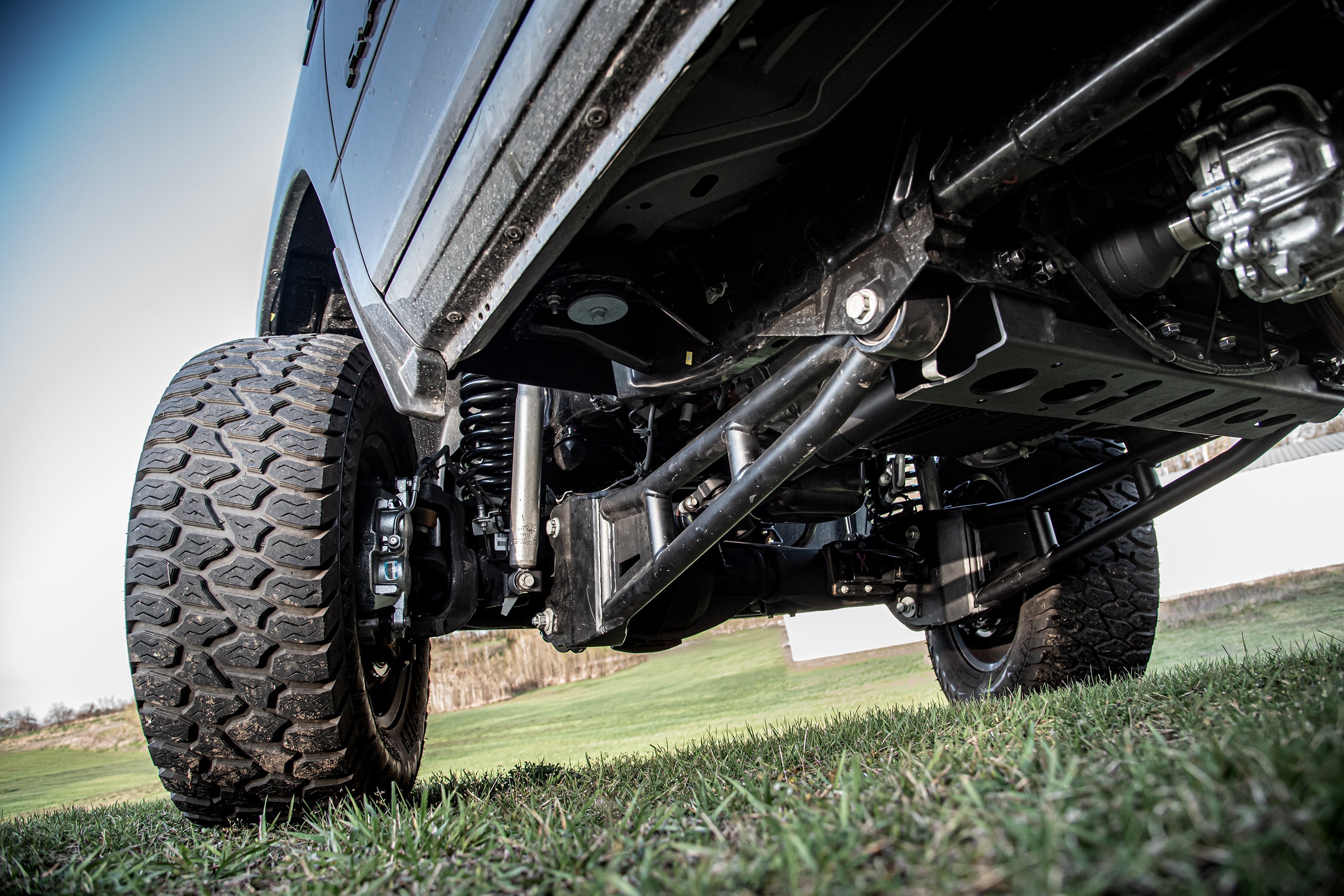 25-26 Ram 2500 4WD (Diesel) 4 Inch Radius Arm Suspension Lift Kit, 2.5 Inch Rear Lift, Coil Spring - Fox 2.5 IFP Performance Series Shocks BDS Suspension