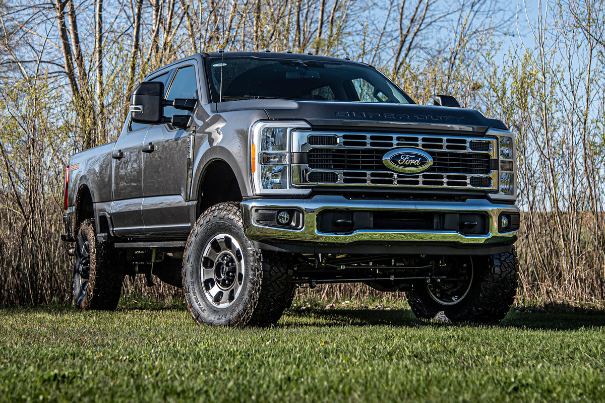 5 Inch Lift Kit w/ Radius Arm Ford F250/F350 Super Duty 23-24 4WD Gas Leaf Springs BDS Suspension