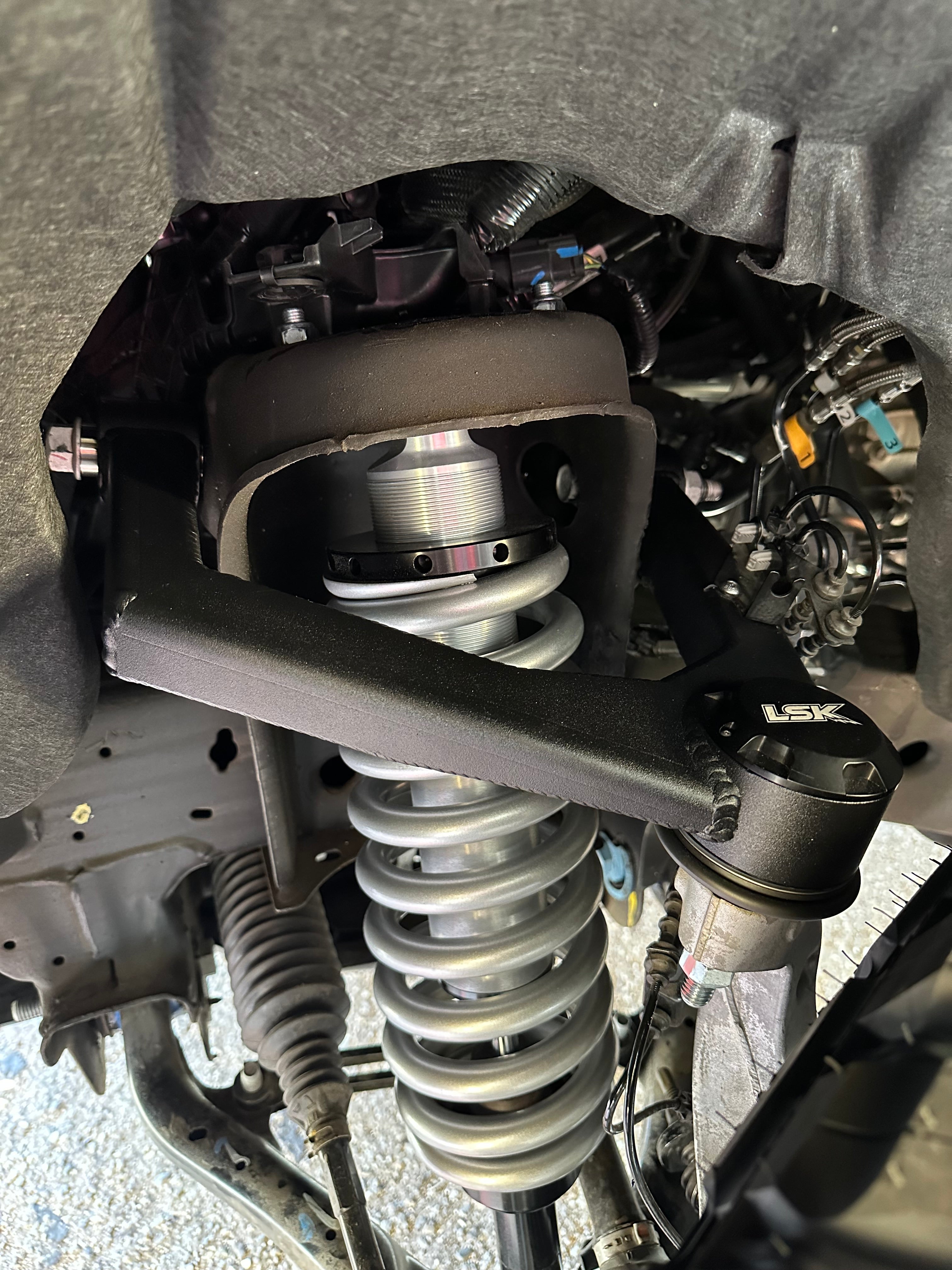 LSK 19+ Chevy/GMC 1500 Upper Control Arms
