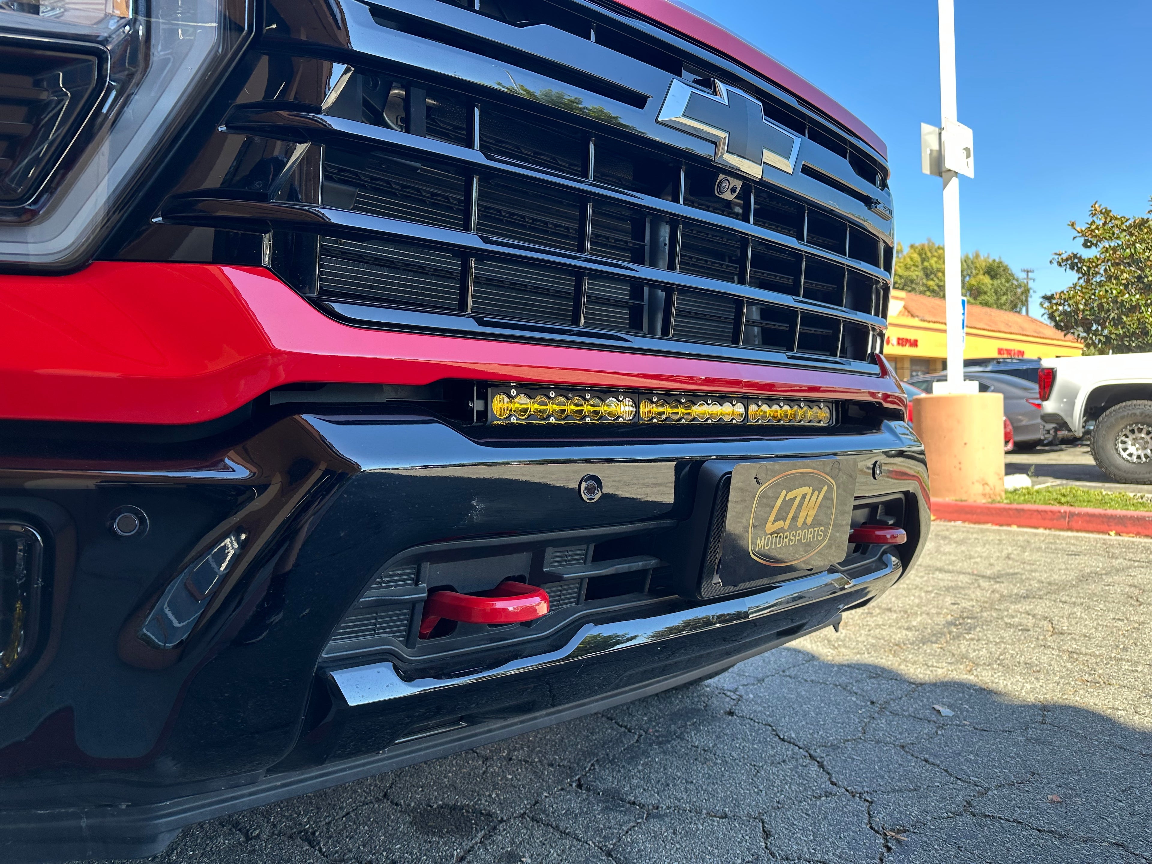 24-26 Chevy Silverado 2500/3500 Behind the Grille Light Bar Mount Kit for Baja Designs 30 inch Light Bar