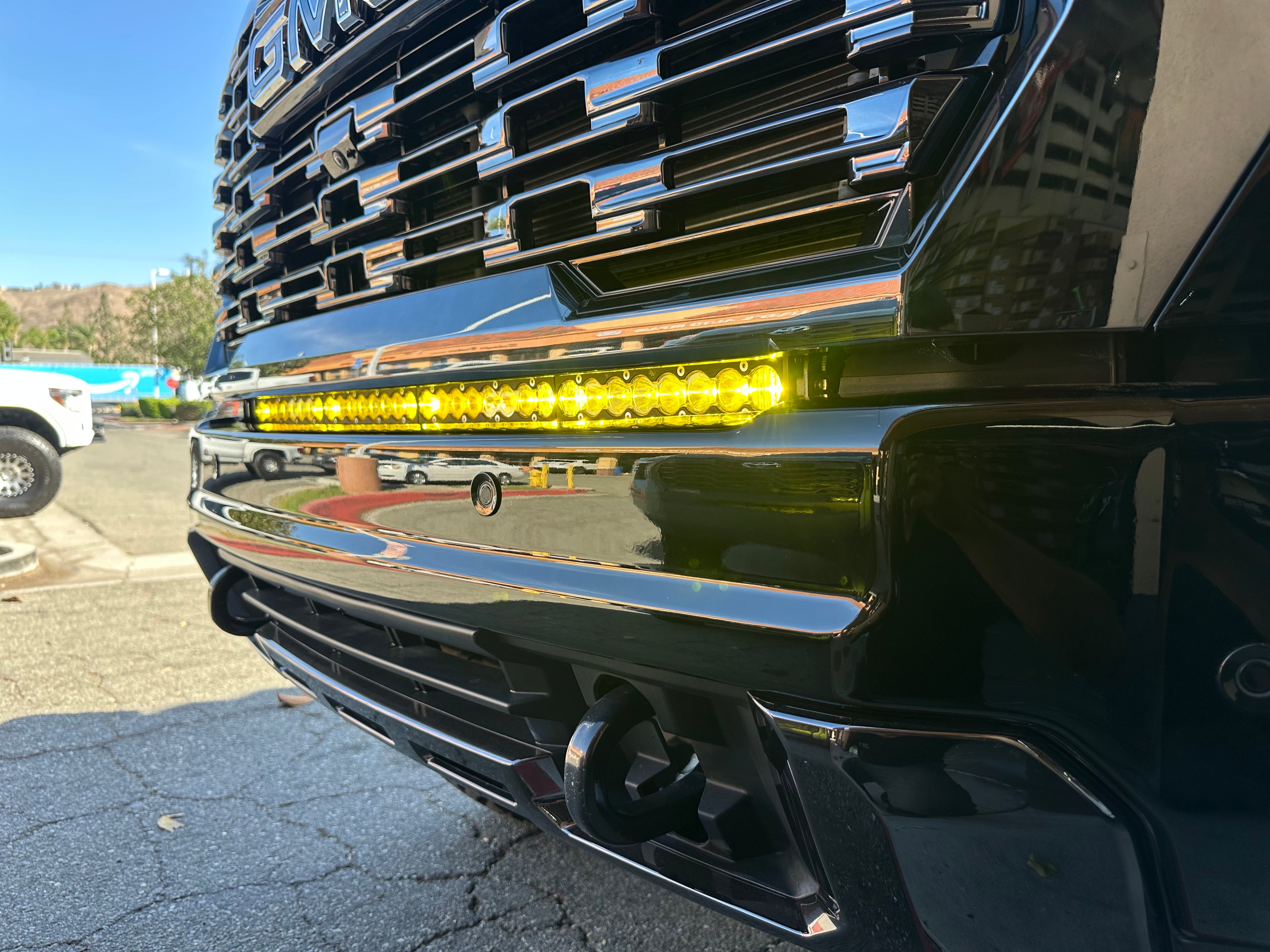 24-26 GMC Sierra 2500/3500 Behind the Grille Light Bar Mount Kit for Baja Designs 40 inch Light Bar