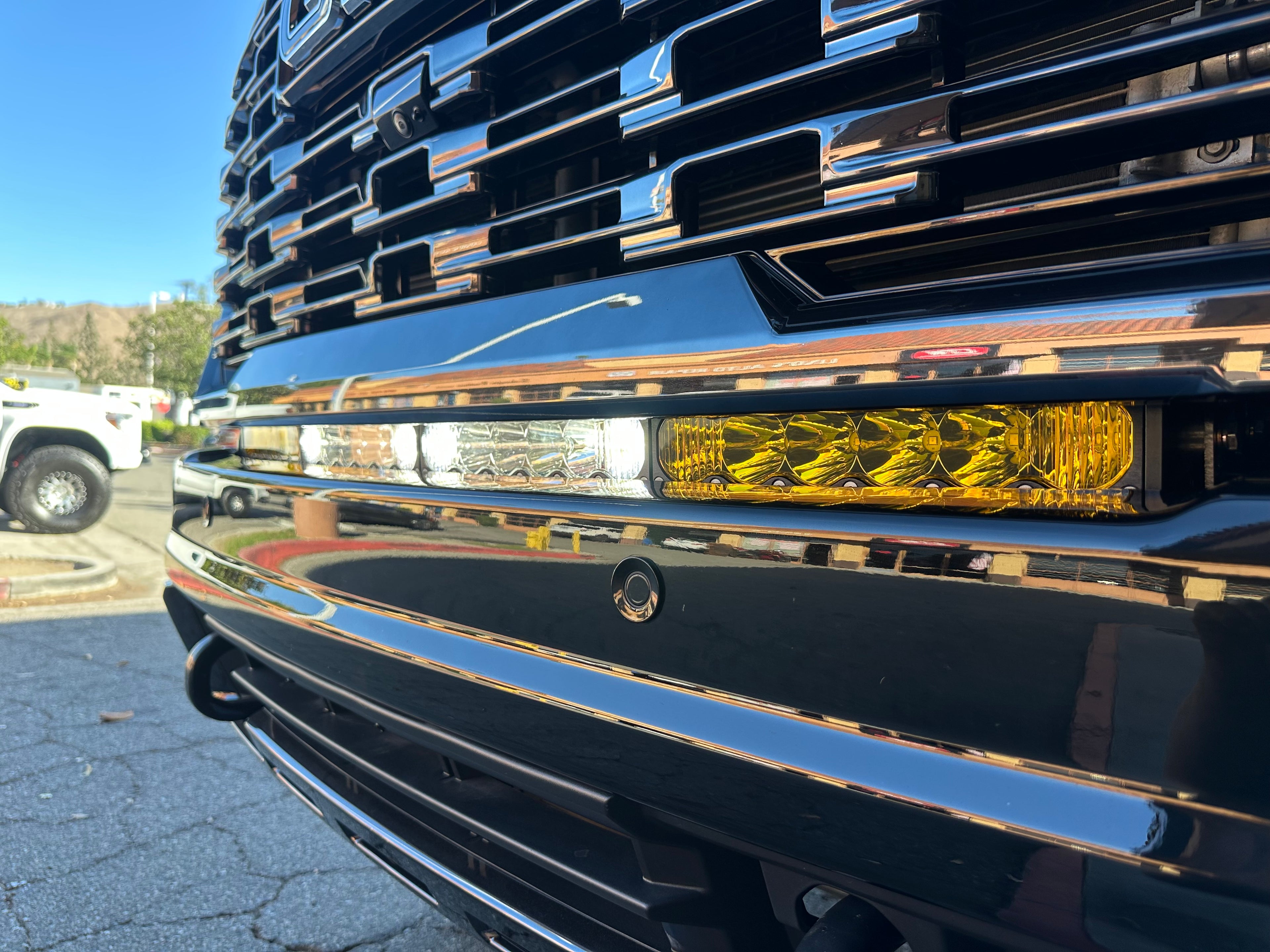 24-26 GMC Sierra 2500/3500 Behind the Grille Light Bar Mount Kit for Baja Designs 40 inch Light Bar