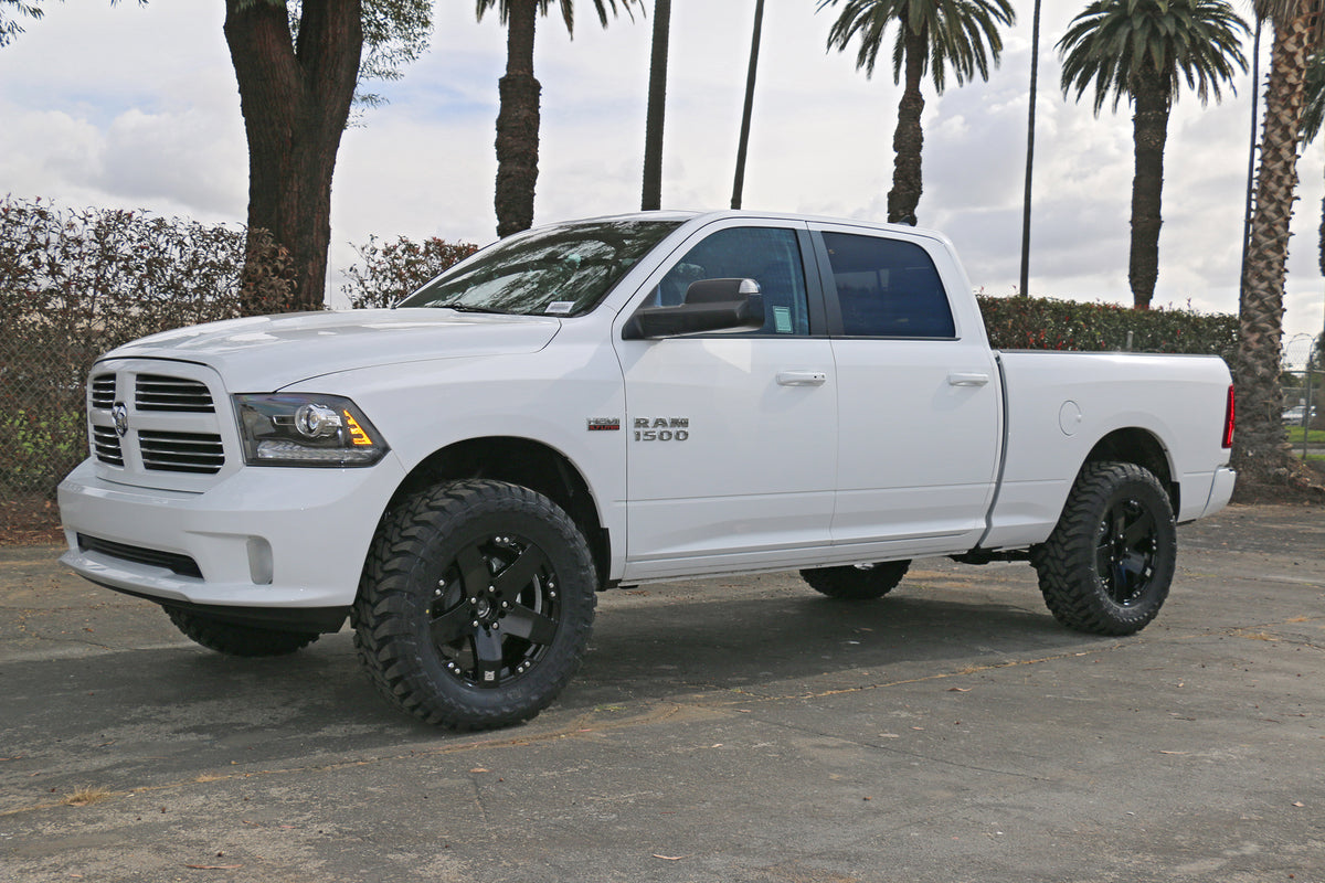 09-18 RAM 1500 4WD .75-2.5 Inch Stage 2 Suspension System Icon Vehicle Dynamics
