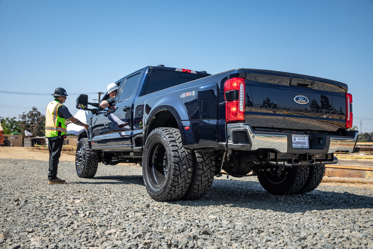 2023 Ford F-250/F-350 Super Duty 4WD Gas 2.5 Inch Lift Stage 5 Suspension System Icon Vehicle Dynamics