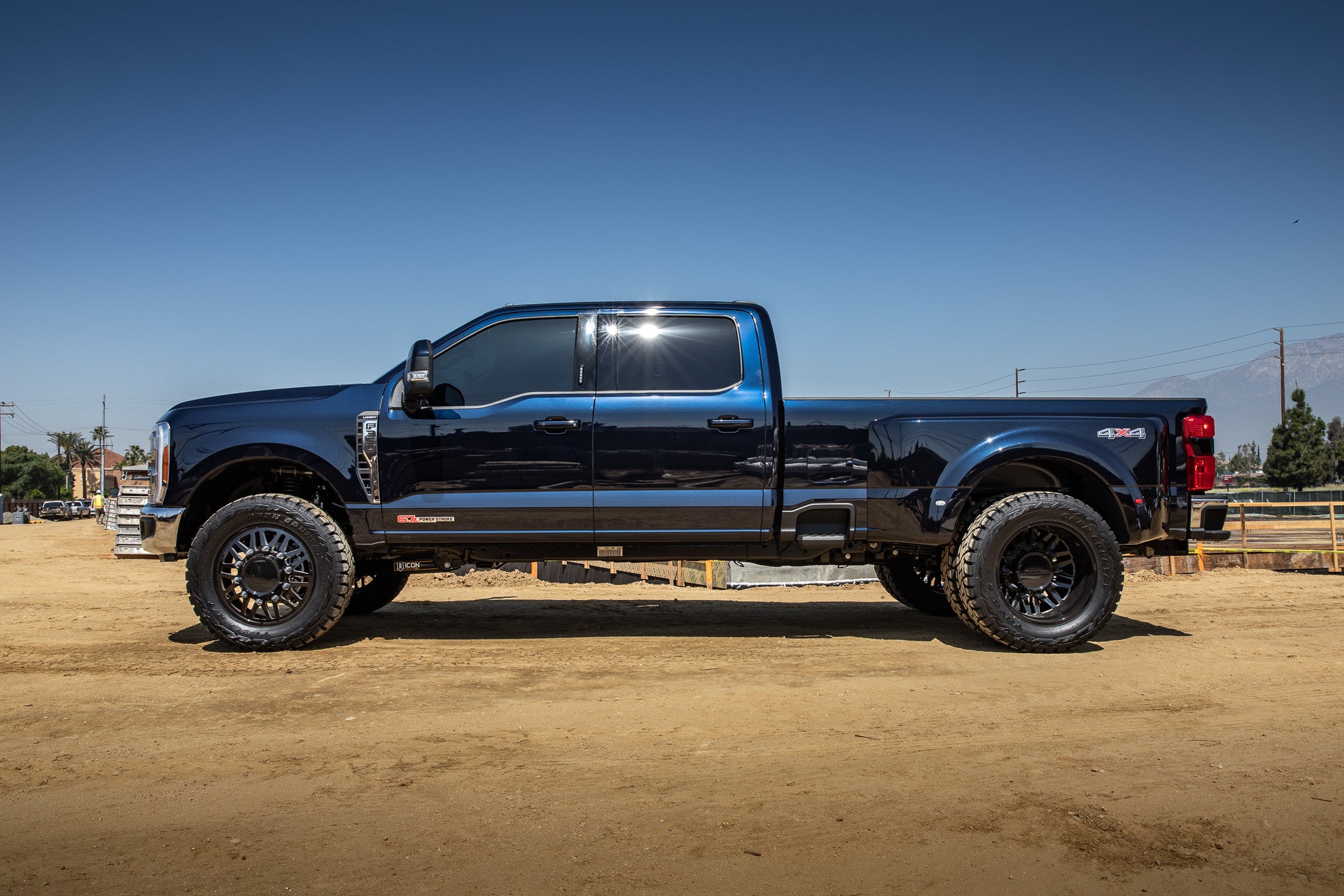 2023-2025 Ford F-250/F-350 Super Duty 4WD 2.5-3 Inch Lift Stage 5 Coilover Conversion System With Radius Arms Icon Vehicle Dynamics