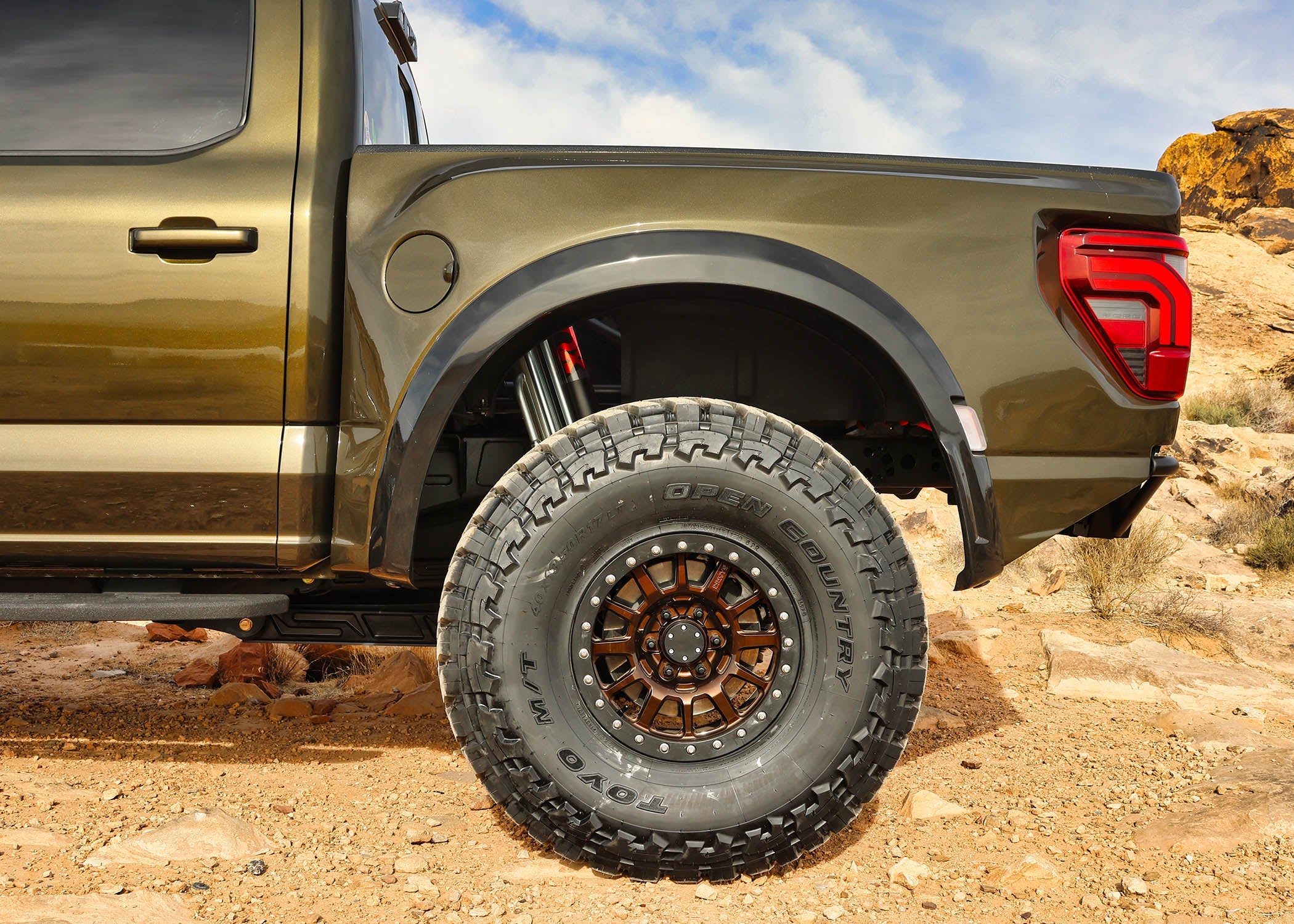 2021+ Ford Raptor SVC Offroad Rear PreRunner Package – LTW Motorsports